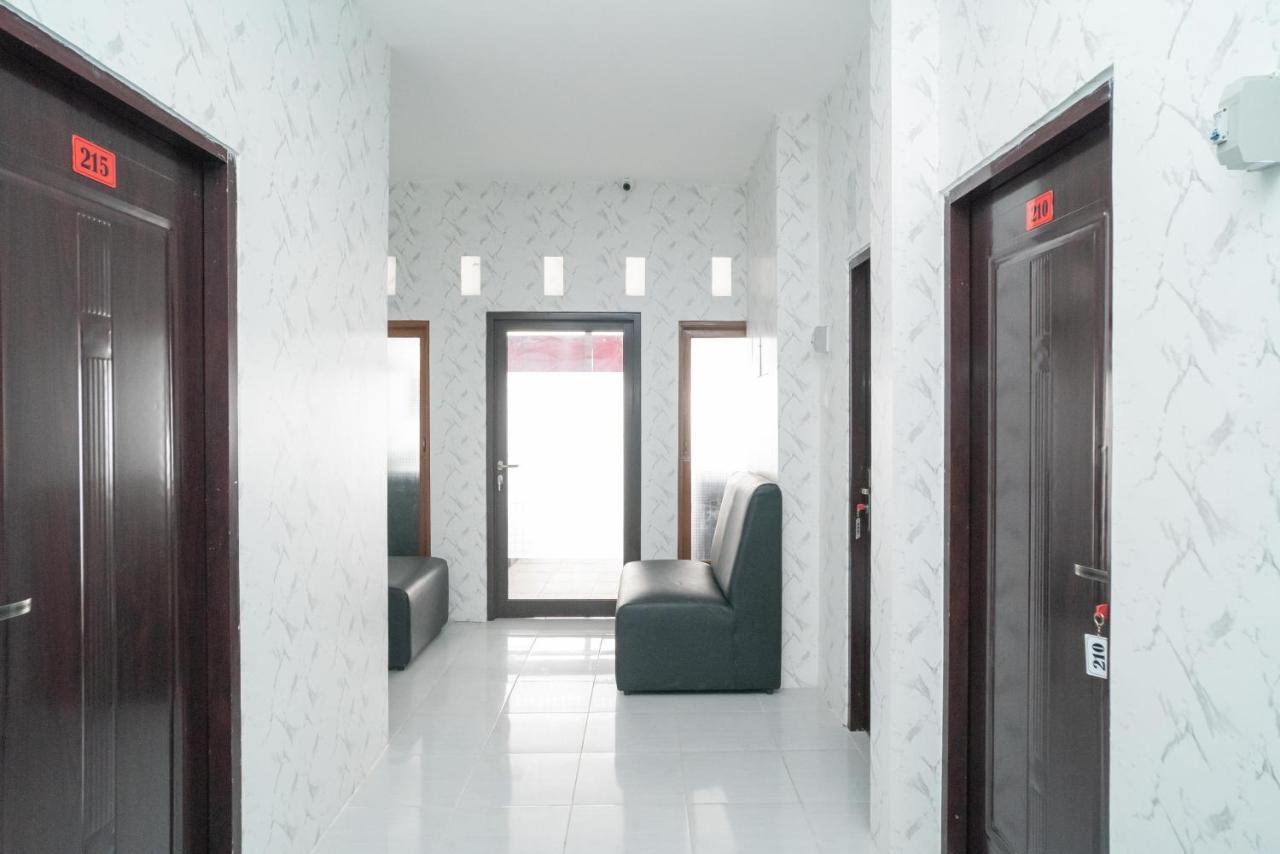 Reddoorz Near Sarinah Yakarta Exterior foto
