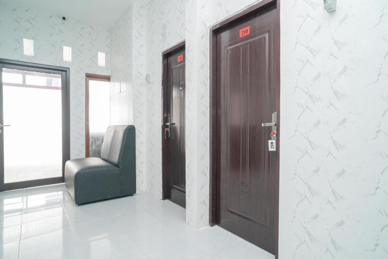 Reddoorz Near Sarinah Yakarta Exterior foto